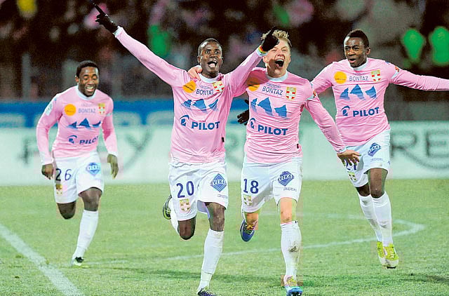 1.1263552-2371433807