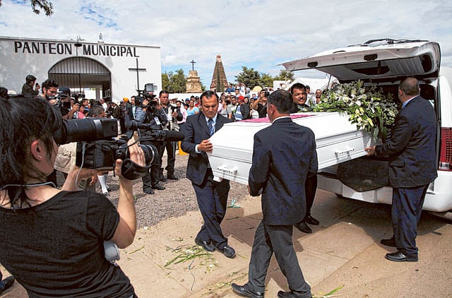 1.1145805-1014375133