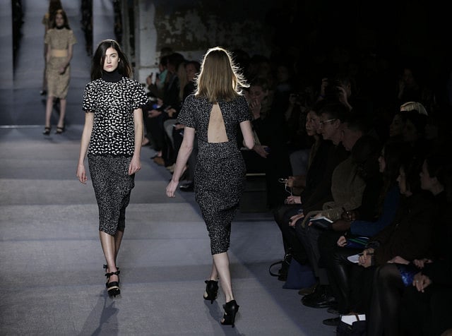 1.1146582-2393175504