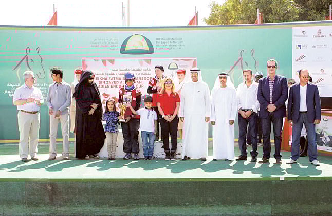 1.1146745-3157889397