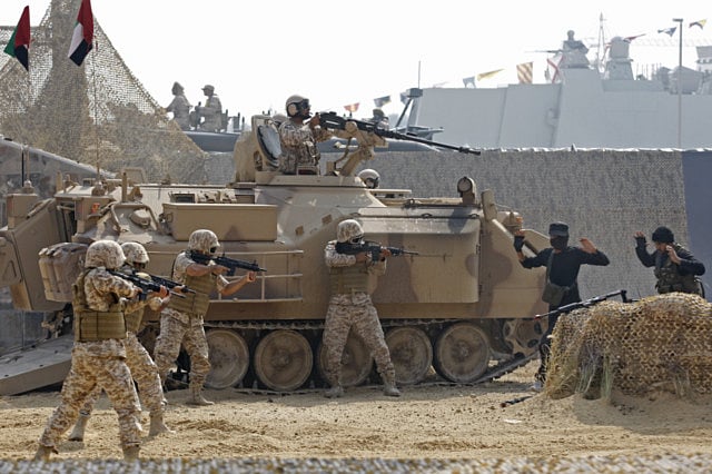 1.1147906-3553778137