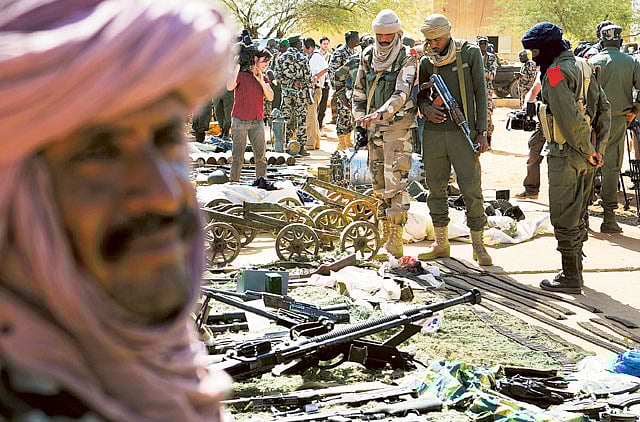 1.1150863-3895168751