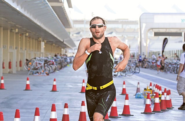 1.1143936-3343753118