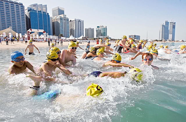 1.1152630-1168729930