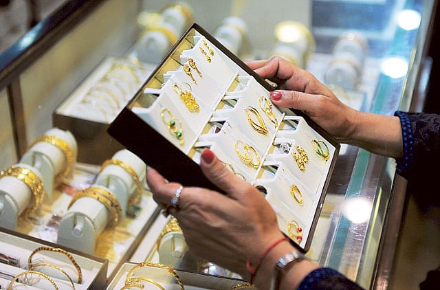 1.1158446-3802403318