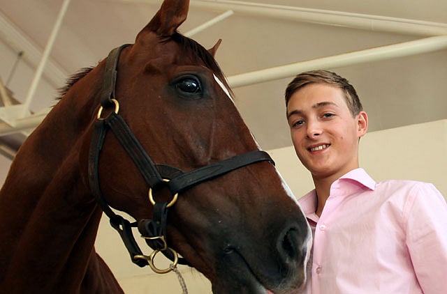 1.1162433-1656819875