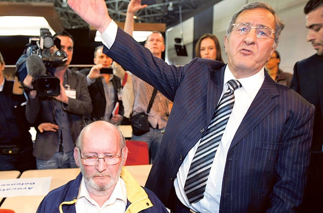 1.1171810-1175333340