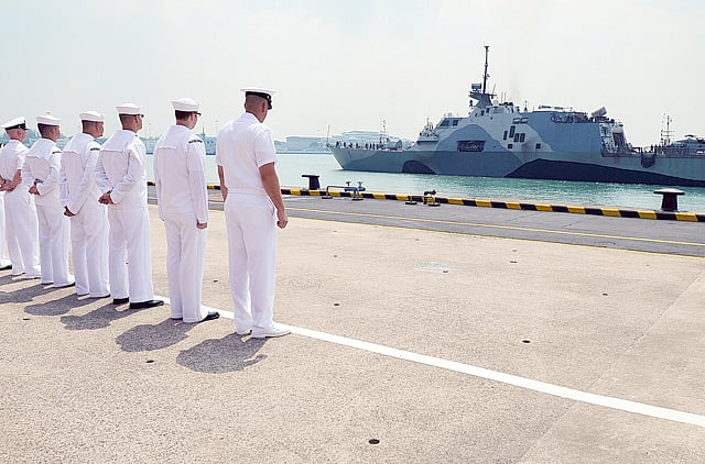 1.1172064-3244447444