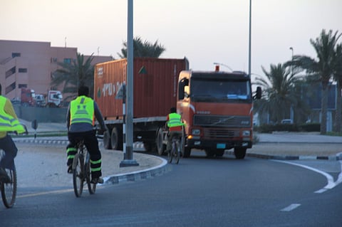 Taking a shortcut when cycling: Is it really worth it?