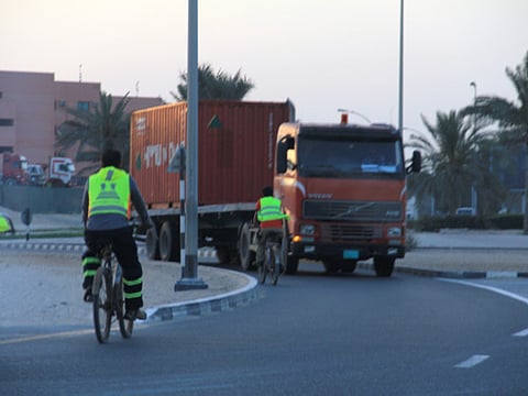 Taking a shortcut when cycling: Is it really worth it?