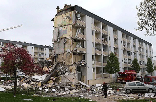 1.1176188-2269473500