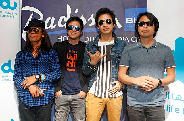 1.1165716-2516962469