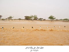 Streets and wadis flooded in Oman