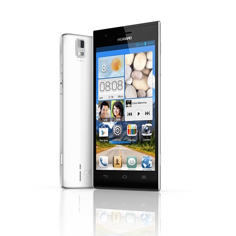 Huawei launches world's fastest and biggest phones