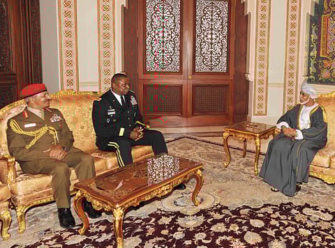 Omani leader receives US commander