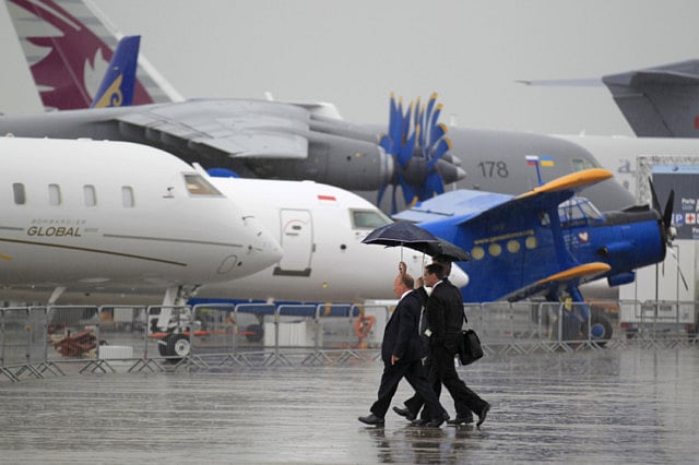 1.1198152-4139337383