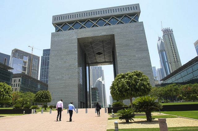 1.1198893-2738531863