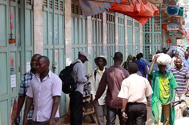 1.1204226-1379299911