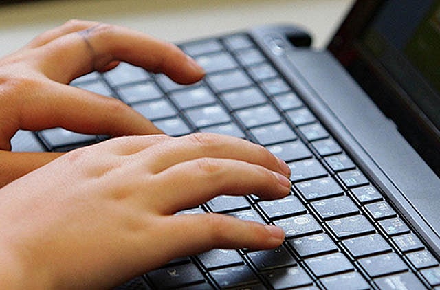 1.1208425-1929152101