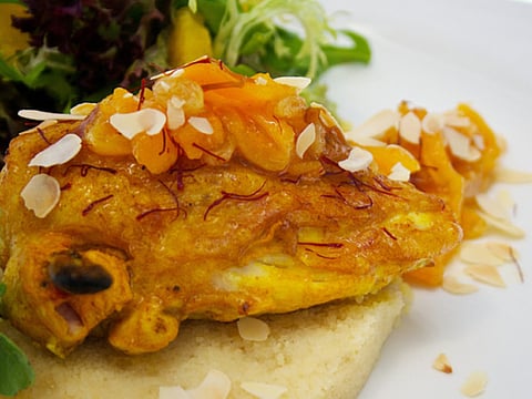 Holiday Inn, Abu Dhabi