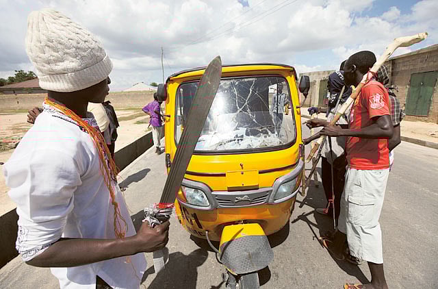 1.1220784-3530810001