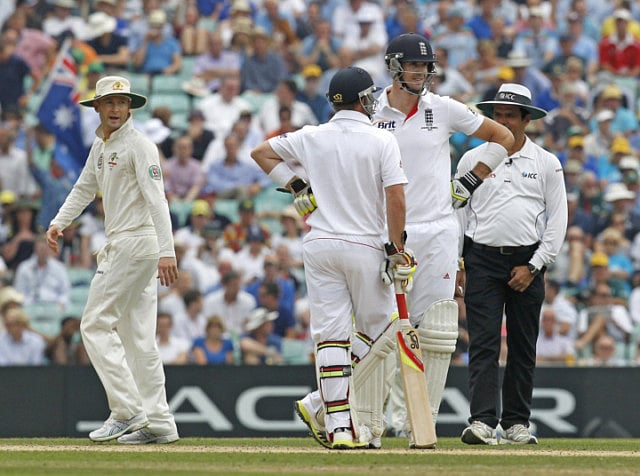 1.1223709-1961395595