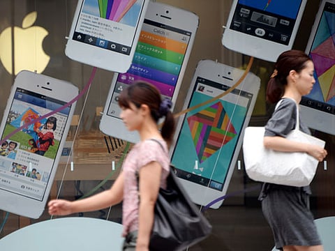 Comcast Corp’s soon-to-launch Peacock service shows that advertising is the future of streaming TV.