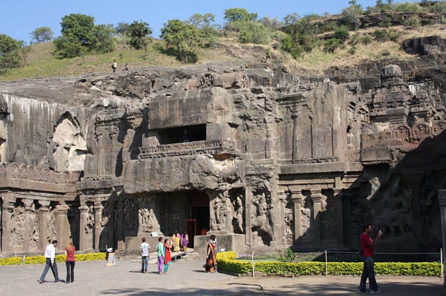 1.1273219-3229655132