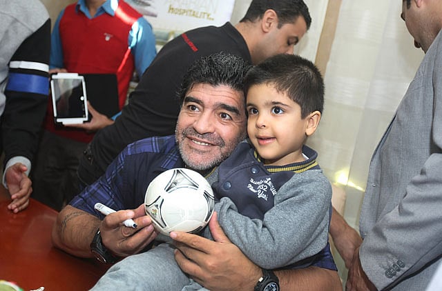 1.1280803-2915674365