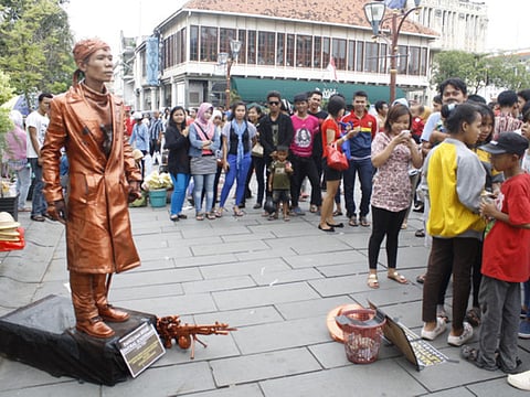 Jakarta street artists mesmerise visitors