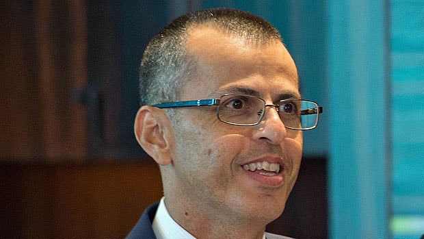 1.1393075-3814123009