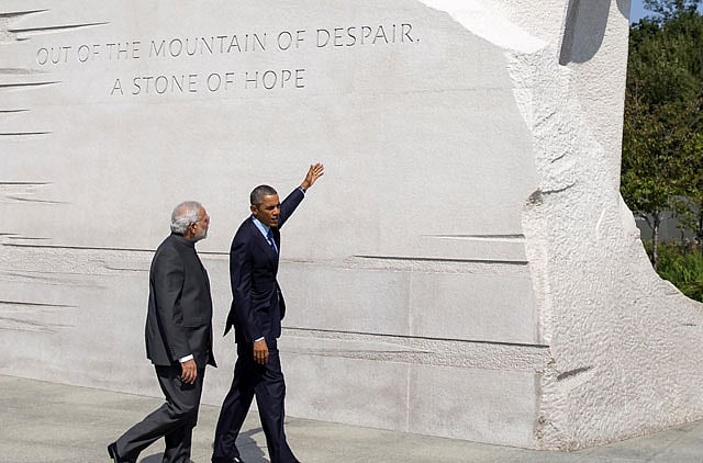 1.1393073-3925384205