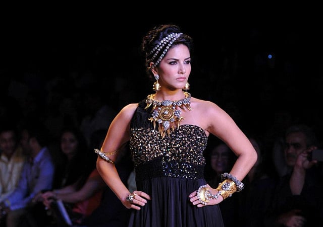 1.1396677-1943644350