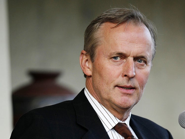 1.1400172-1636265947