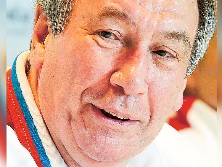 1.1400403-2973986668