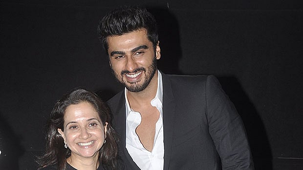 1.1402183-3659925688