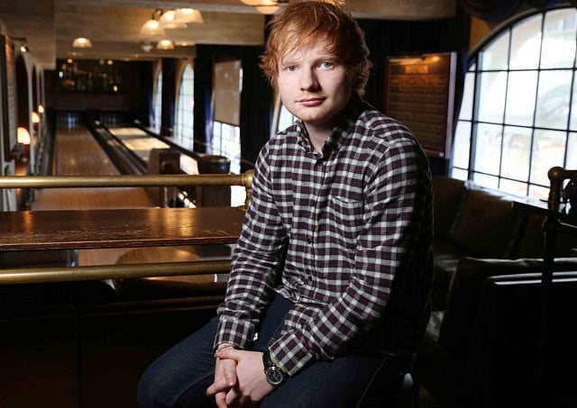 1.1402205-4270960488