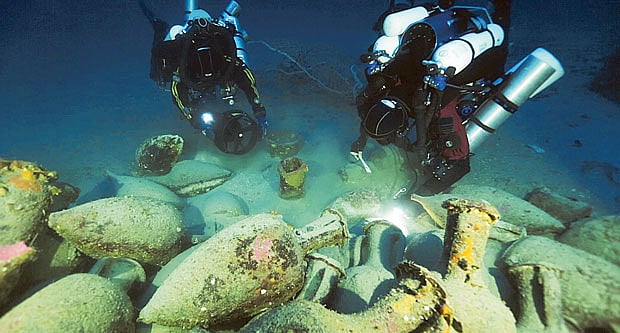 1.1405049-2548021585