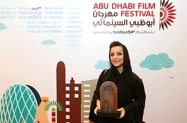 1.1406392-2444658600