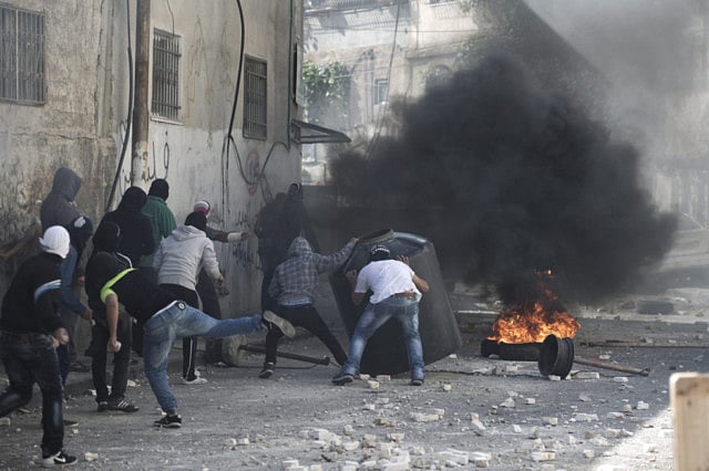 1.1406157-1847192236