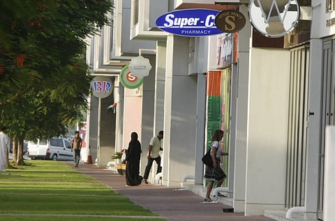 Clint Egbert/Gulf News Archive