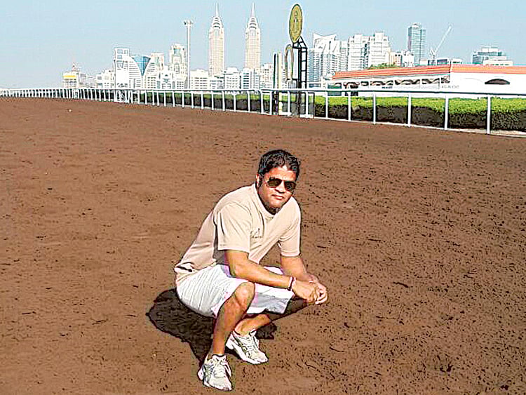 1.1406318-3036125698