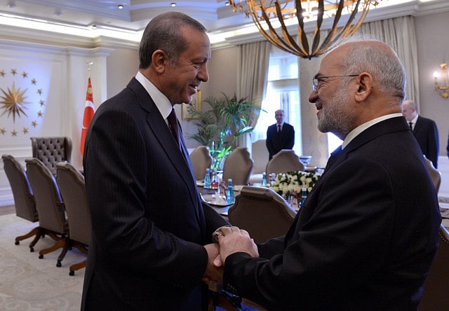 1.1413199-2359525371