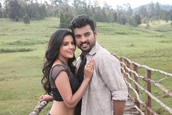 ‘Oru Oorla Rendu Raja’: On travel and friendship