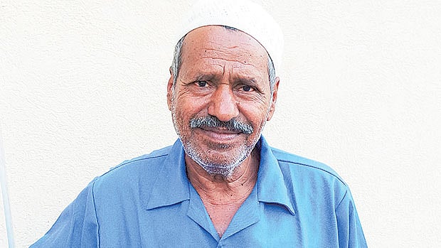 1.1417045-1910424058