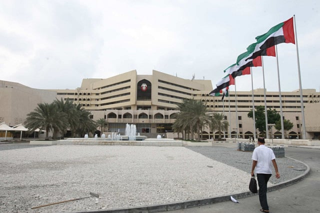 1.1425103-1843299476