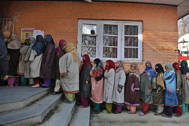 1.1425845-1434824344