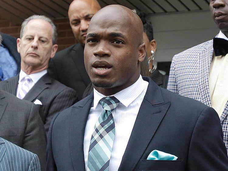 1.1426077-3152078943