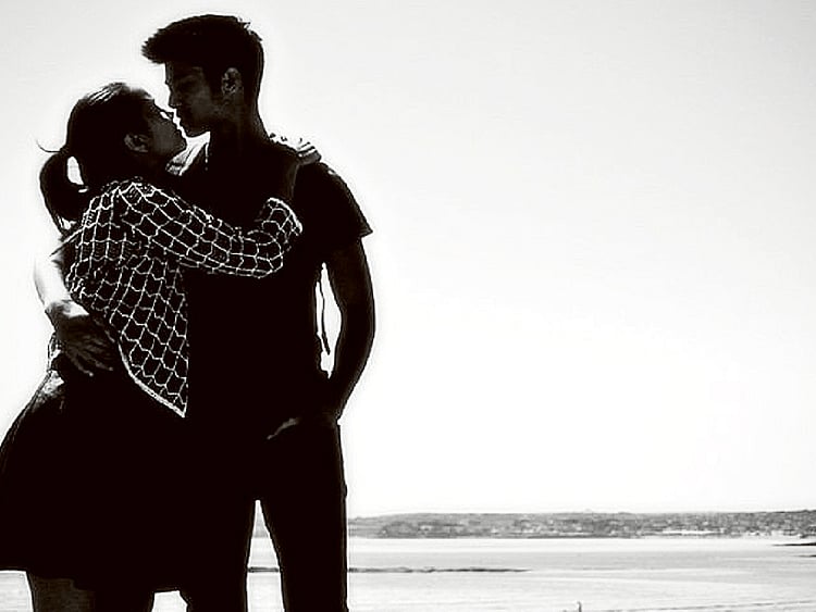 1.1426745-2344216832