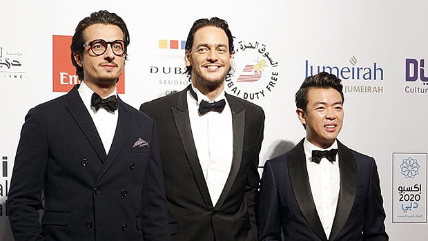 1.1427010-3035283382